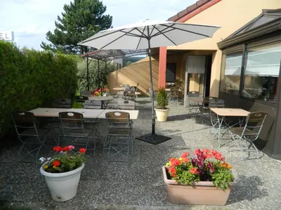 Jardin de l'établissement Campanile Epernay - Dizy 51530