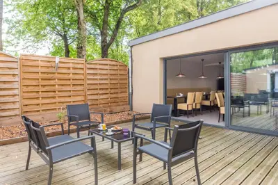 Terrasse ou espace extérieur de l'établissement Sure Hotel by Best Western Reims Nord