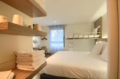 Un ou plusieurs lits dans un hébergement de l'établissement Sure Hotel by Best Western Reims Nord