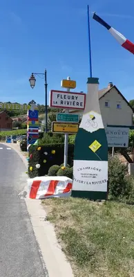 Certificat, récompense, panneau ou autre document affiché dans l'établissement Flor'Ever en Champagne