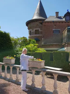 Clients de l'établissement Chateau La Tour Du Roy