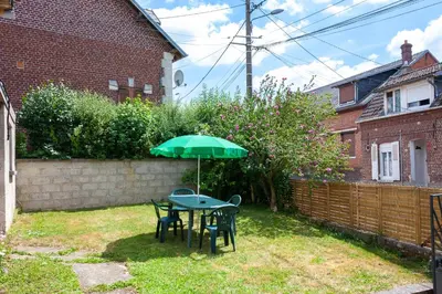 Jardin de l'établissement Maison de village Salency