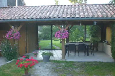 Jardin de l'établissement La maison du bûcheron