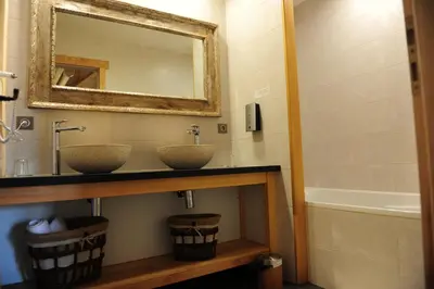 Salle de bains dans l'établissement Auberge De L'abbaye