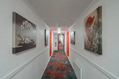 Plan de l'établissement Brit Hotel Reims La Neuvillette