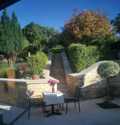 Jardin de l'établissement Chambre d'hôtes de Marie