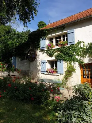 Jardin de l'établissement La Maison dans la Brie