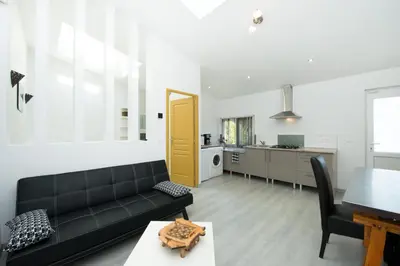 Cuisine ou kitchenette dans l'établissement Gîte de vac's et d'affaires à Deville Secteur Monthermé - Ardennes