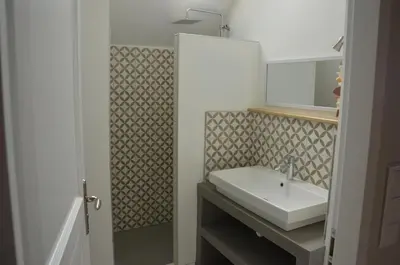 Salle de bains dans l'établissement Gîte du Frêne