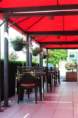 Restaurant ou autre lieu de restauration dans l'établissement Logis Argonne Hôtel