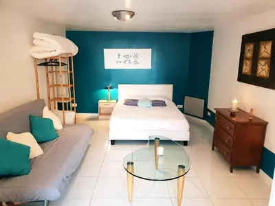 Un ou plusieurs lits dans un hébergement de l'établissement Charmant Studio en Champagne - Sparkling-Life