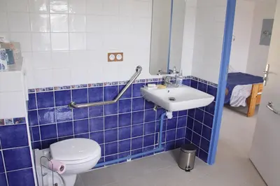 Salle de bains dans l'établissement Chambres d'hôtes de la Fontaine