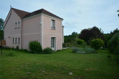 Jardin de l'établissement la maison du saussoy