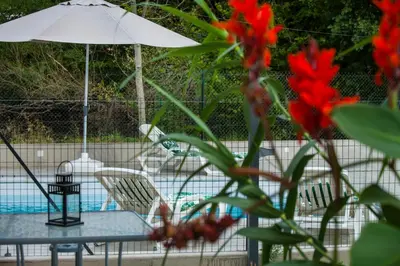 Piscine de l'établissement Ô jardin de boutancourt ou située à proximité