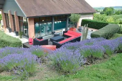 Jardin de l'établissement Guesthouse Domaine du Chalet