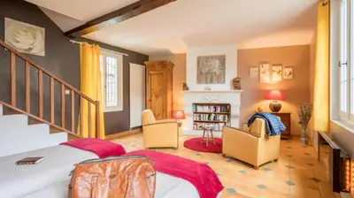 Coin salon dans l'établissement Gîte les chèvrefeuilles 6 personnes Compiegne 10mn