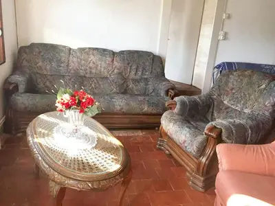 Coin salon dans l'établissement Maison charmante à Clairfayts avec terrasse accueillante