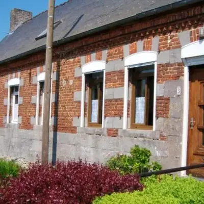 Maison charmante à Clairfayts avec terrasse accueillante
