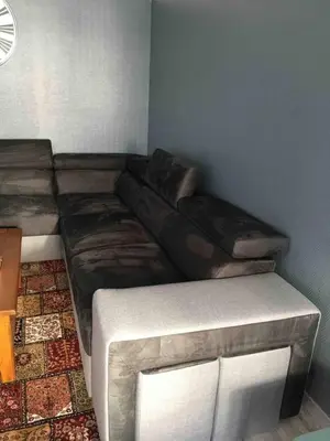 Coin salon dans l'établissement BedinReims cozy apartment parking and wifi free ideal 4 Adultes et 2 Enfants