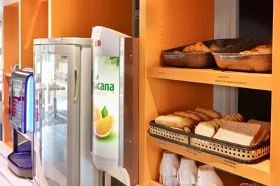 Cuisine ou kitchenette dans l'établissement Première Classe Châlons-en-Champagne