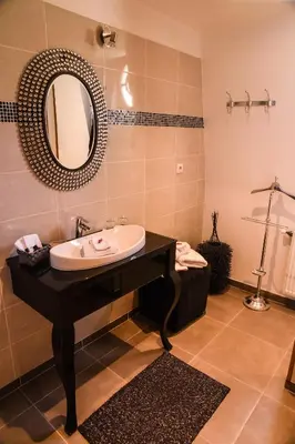 Salle de bains dans l'établissement Le Domaine des Fagnes