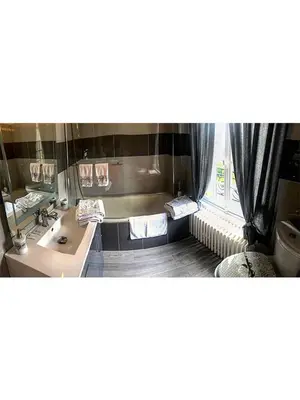 Salle de bains dans l'établissement L’inattendu