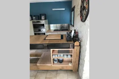 Cuisine ou kitchenette dans l'établissement Le gite de l'auge