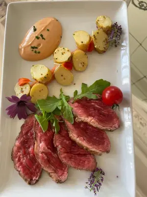 Nourriture dans l'hôtel ou à proximité