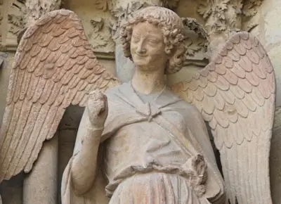 Plan de l'établissement LE NID DES ROIS, à 2 pas de la Cathédrale