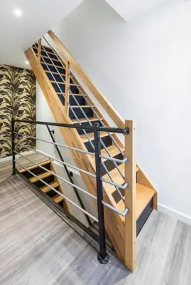 Plan de l'établissement Bienvenue à Reims type studio charmant et lumineux 2eme étage