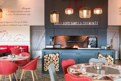 Nourriture dans l'hôtel ou à proximité
