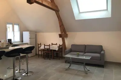 Coin salon dans l'établissement la petite loge