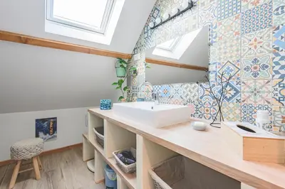 Salle de bains dans l'établissement Chambres d'Hôtes les Colombes