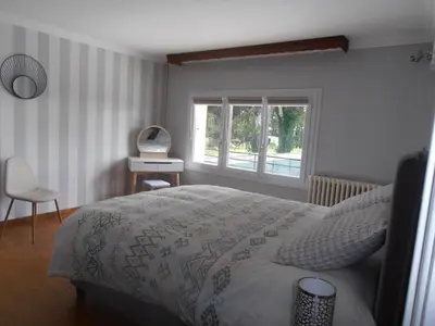 Un ou plusieurs lits dans un hébergement de l'établissement Gîte des Corneilles