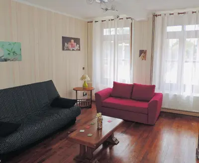Coin salon dans l'établissement Gîte du Nouvion