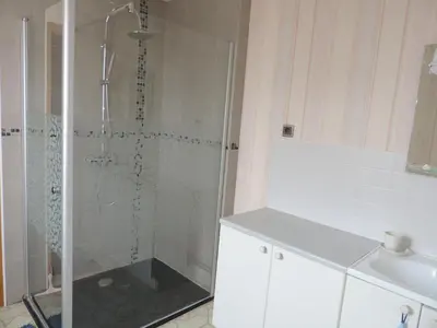Salle de bains dans l'établissement Gîte du Nouvion