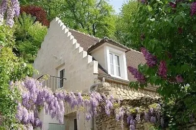 Jardin de l'établissement LES TERRASSES (centre de Pierrefonds)