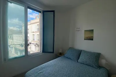 Plan de l'établissement DOM PERIGNON, magnifique appartement au coeur du centre ville d'epernay