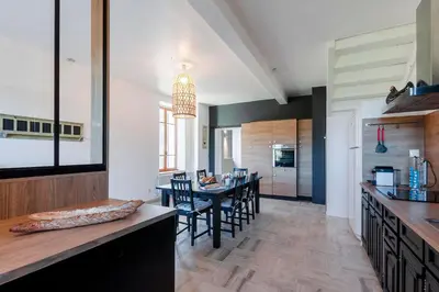 Cuisine ou kitchenette dans l'établissement Gîte de la Prévôté