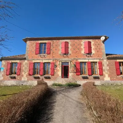 Gîte confortable dans l'ancien presbytère de Futeau