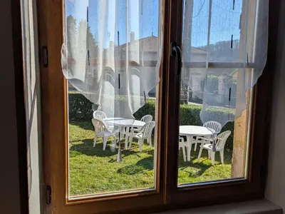 Jardin de l'établissement Charmant gîte rénové en 2015, au cœur de l'Argonne, entre Verdun et Châlons-en-Champagne - FR-1-585-21