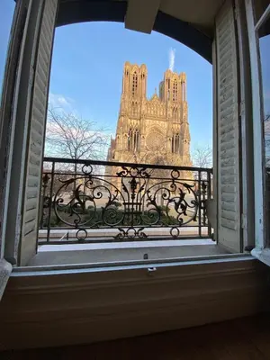 Balcon ou terrasse dans l'établissement By Le PARVIS