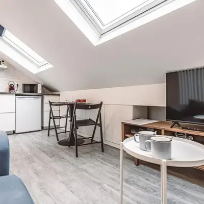 Le Coquet Logement Climatisé face à la Cathédrale - 3G