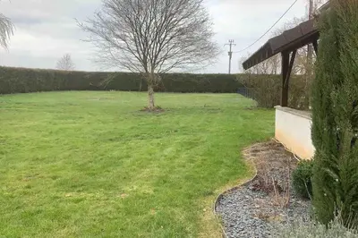 Jardin de l'établissement Maison de campagne