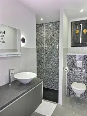 Salle de bains dans l'établissement Les Suites Fénelon