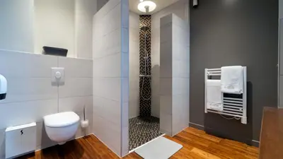 Salle de bains dans l'établissement Les Chambres du Champagne Collery