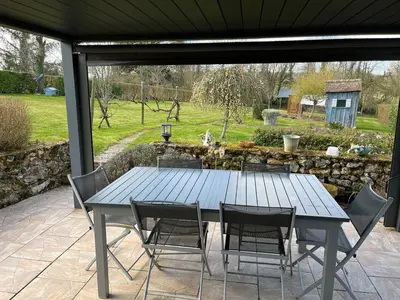 Jardin de l'établissement Gîte le Pilon