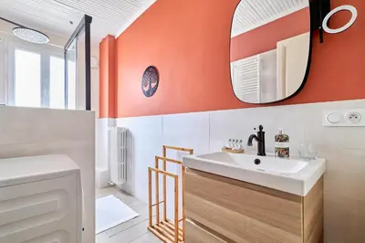 Salle de bains dans l'établissement L'Élégante Demeure Cathédrale Parking gratuit