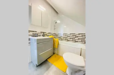 Cuisine ou kitchenette dans l'établissement Le Belle Vue St Marcel