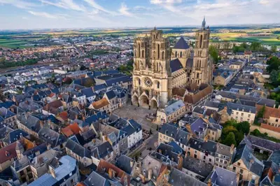 Vue générale sur Laon ou vue de la ville depuis l'appartement
